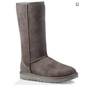 UGG Australia Classictall II boots sheepskinlined warmcozy luxury y2k minimalist